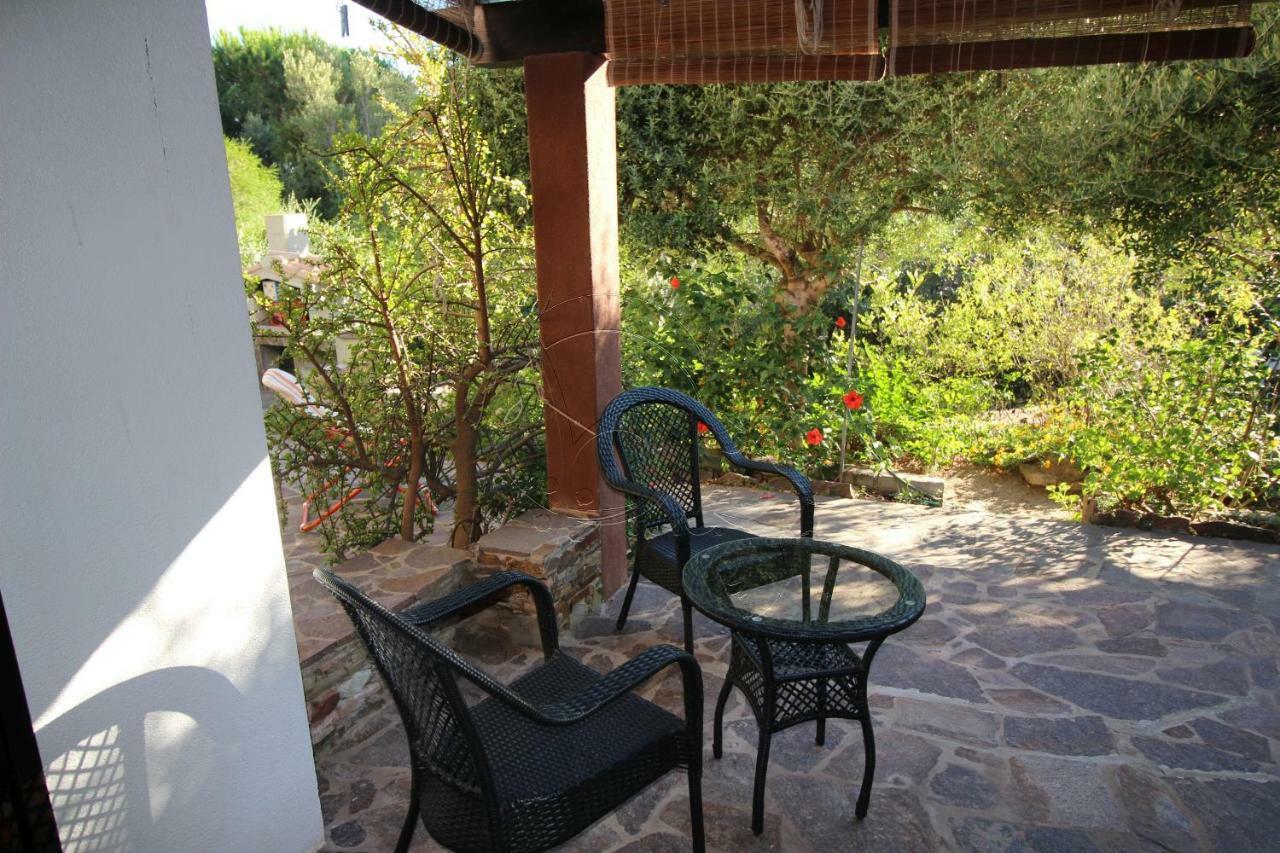 Appartamento Con Giardino Torre Dei Corsari Eksteriør bilde